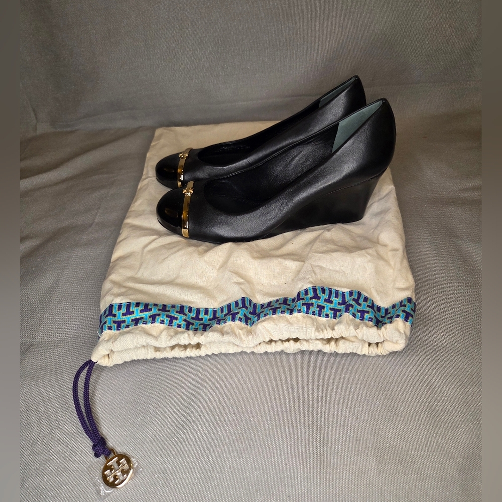 NWOT Tory Burch Pacey Cap-toe Wedges - Picture 4 of 6